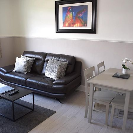 Kelpies Serviced Apartments - Wallace フォルカーク エクステリア 写真