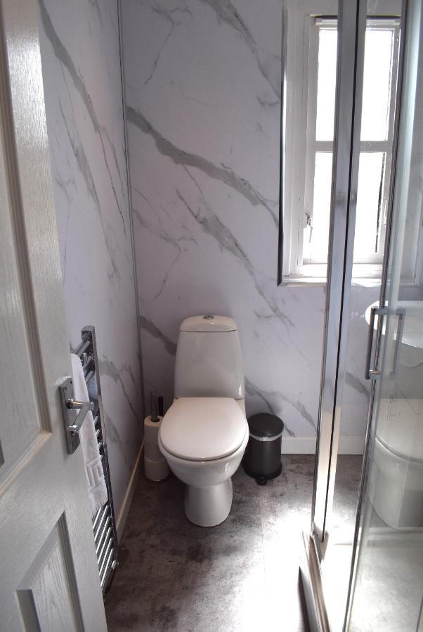 Kelpies Serviced Apartments - Wallace フォルカーク エクステリア 写真